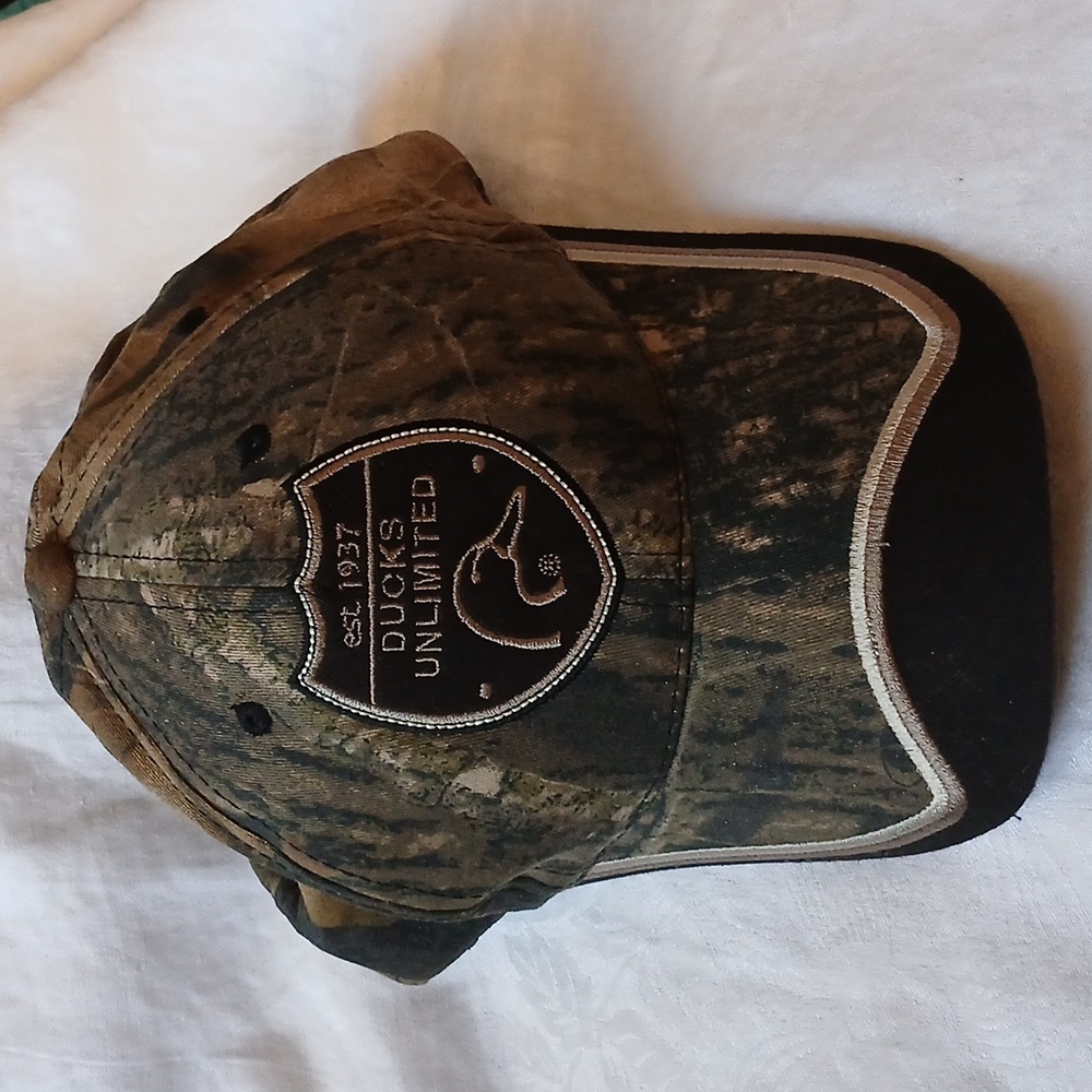 Ducks Unlimited Camo Hat, Adjustable, One Size Fits Most